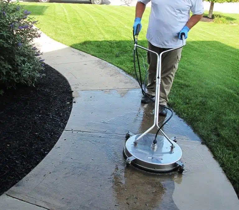 Power washing in Mt Dora FL